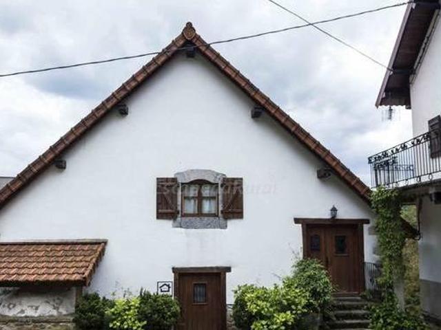 Casa en alquiler en Pirinioak, Navarra