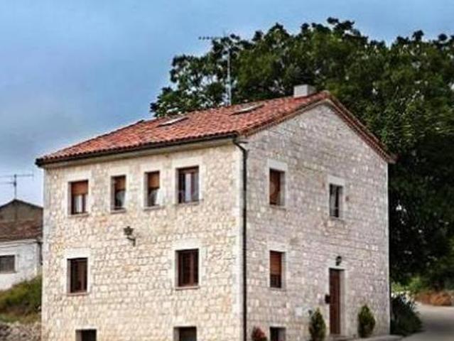 Casa en alquiler en Orbaneja Riopico, Castilla y León