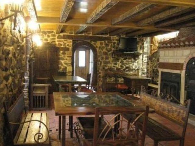 Casa en alquiler en Salas De Los Infantes, Castilla y León