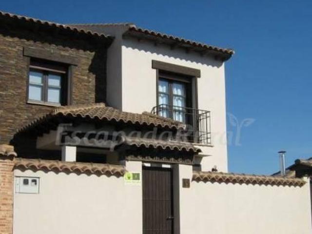Casa en alquiler en El Robledo, Castilla-La Mancha