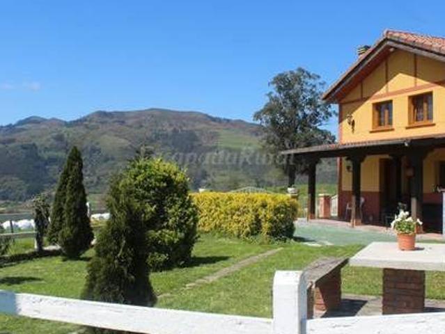 Casa en alquiler en Santiurde De Toranzo, Cantabria