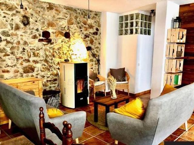 Casa en alquiler en Serradilla Del Arroyo, Salamanca