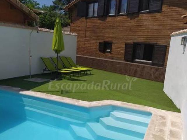 Casa en alquiler en Cobisa