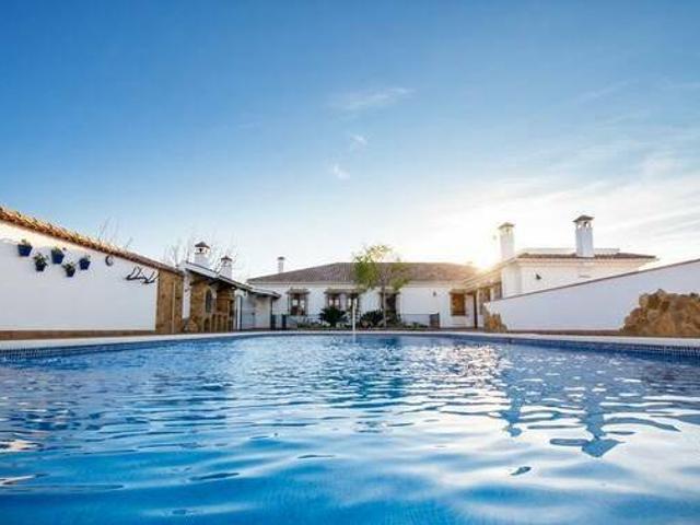 Casa en alquiler en Almodóvar Del Río, Andalucía