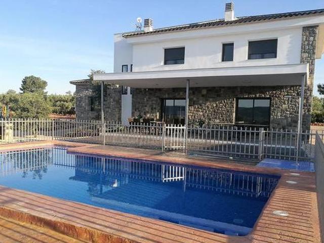 Casa en alquiler en La Canal de Navarrés, Valencia