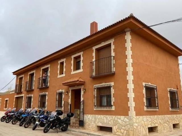Casa en alquiler en Carrizosa