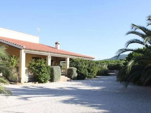 Casa en alquiler en Moratalla