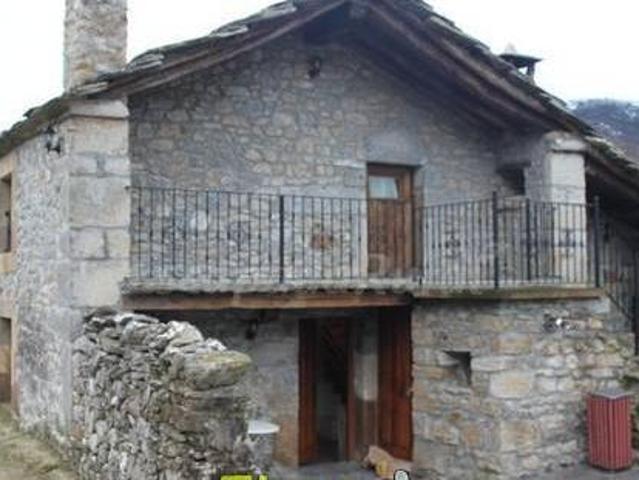 Casa en alquiler en Espinosa De Los Monteros, Castilla y León