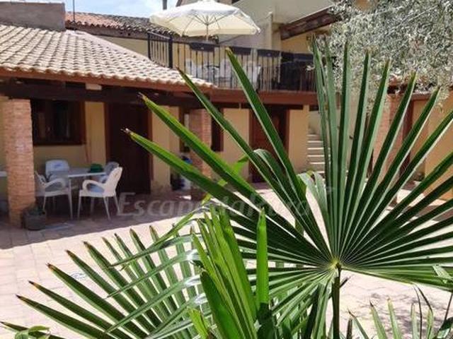 Casa en alquiler en Pozorrubielos De La Mancha, Castilla-La Mancha