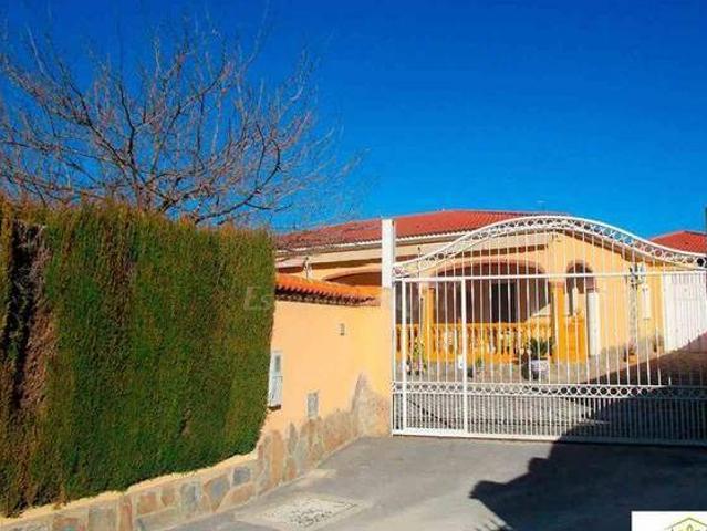 Casa en alquiler en Cuevas De San Marcos, Málaga