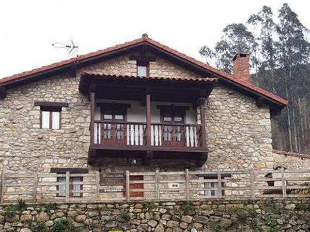 Casa en alquiler en Peñamellera Alta, Asturias