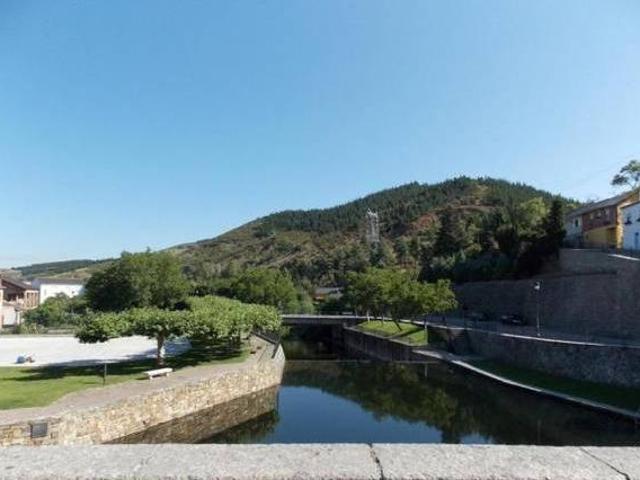 Casa en alquiler en Molinaseca