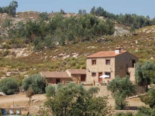 Casa en alquiler en Valencia De Alcántara, Extremadura