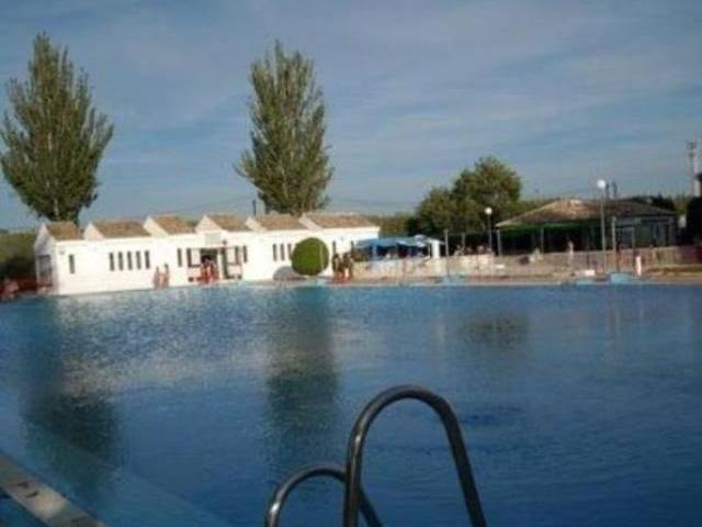 Casa en alquiler en Hinojares