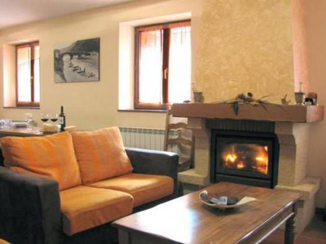Casa en alquiler en Pirinioak, Navarra