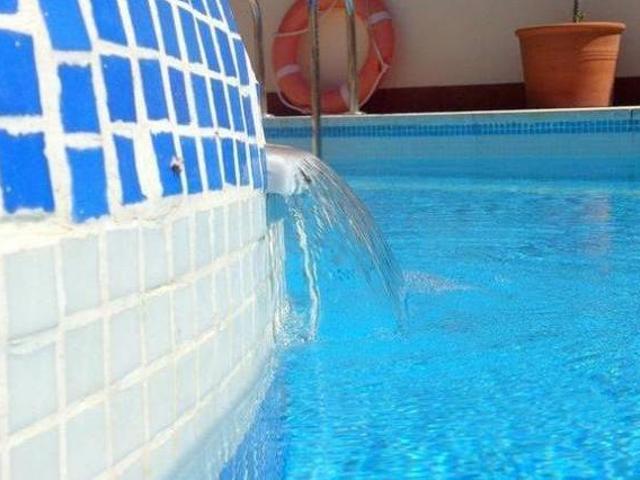 Casa en alquiler en La Roca De La Sierra, Badajoz