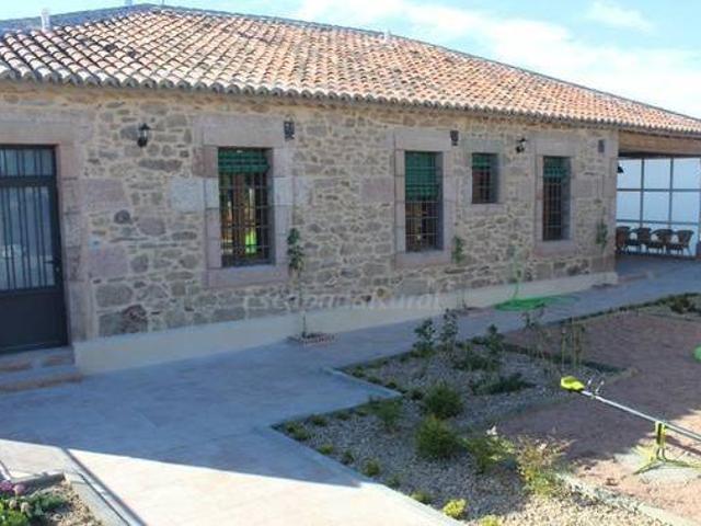 Casa en alquiler en El Cubo De Don Sancho, Castilla y León