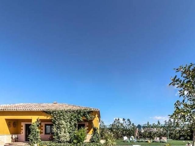 Casa en alquiler en Sevilla