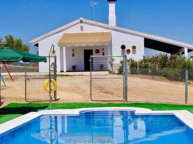 Casa en alquiler en La Puebla De Los Infantes, Andalucía