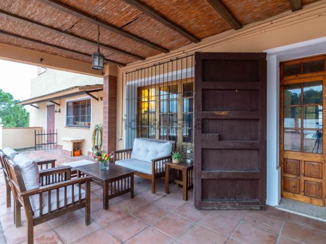 Casa Rural en venta en Abrera