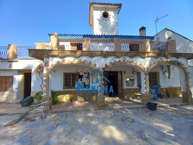 Casa Rural en venta en Casas De Lázaro, Castilla-La Mancha