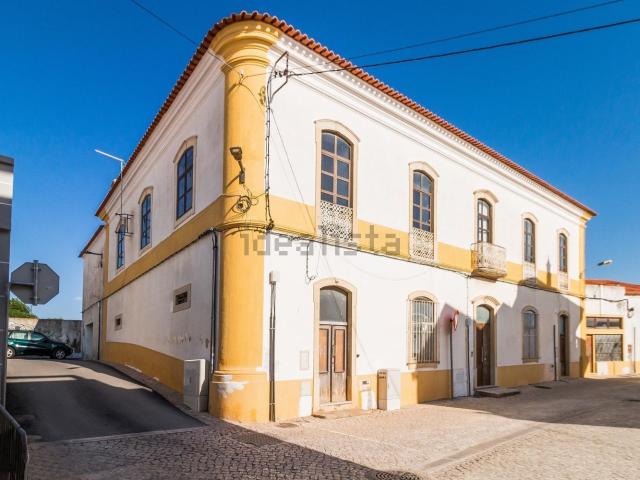 Quinta venda em Pêra