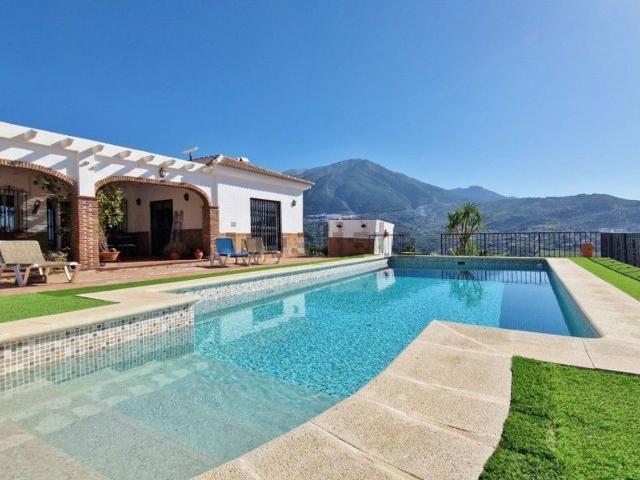 Casa Rural en venta en La Axarquía, Andalucía