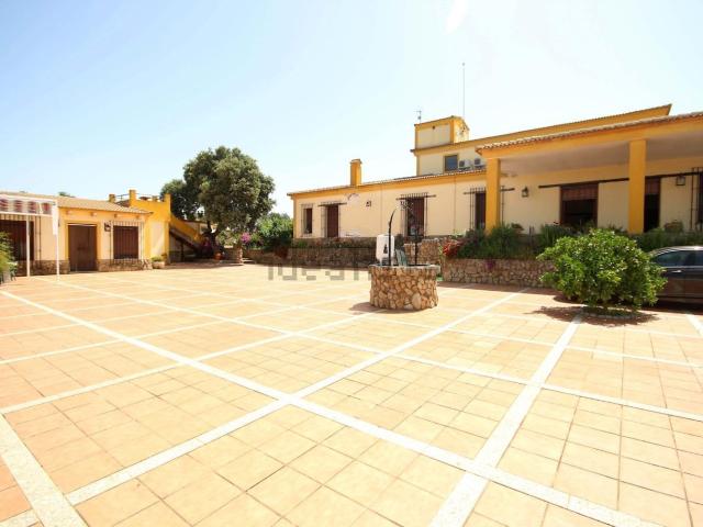 Casa Rural en venta en Alcuéscar, Cáceres