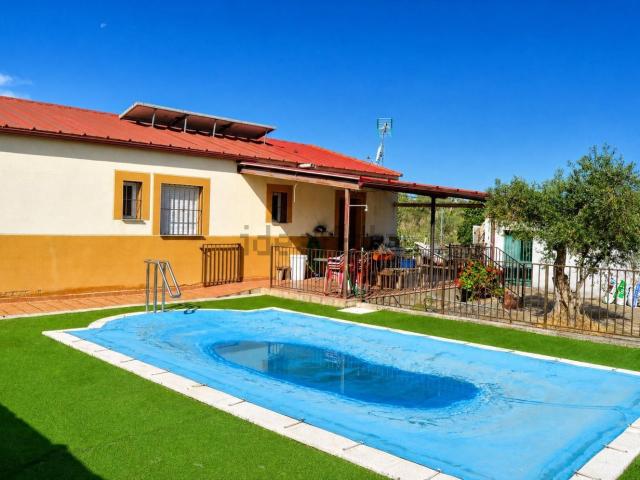 Casa Rural en venta en Alcuéscar, Extremadura