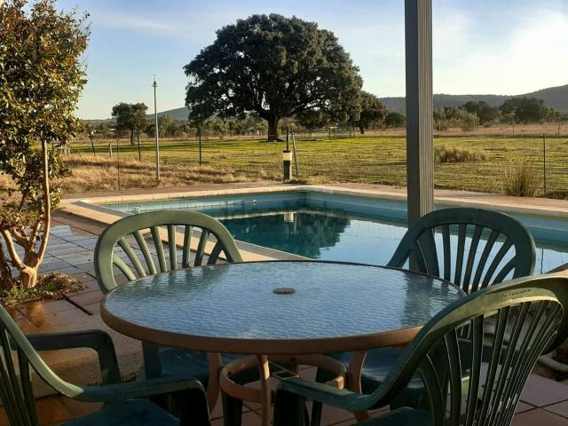 Casa Rural en venta en Alcuéscar, Cáceres