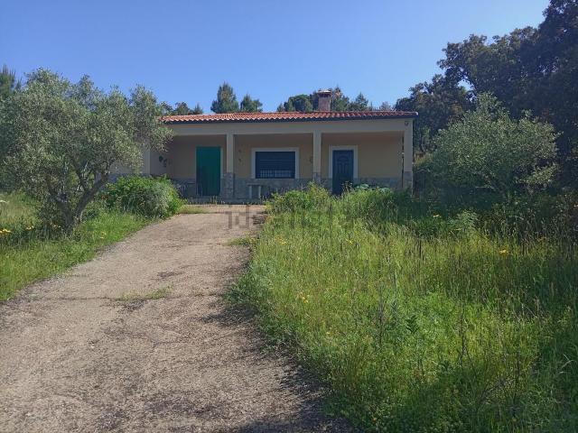 Casa Rural en venta en Alcuéscar, Cáceres