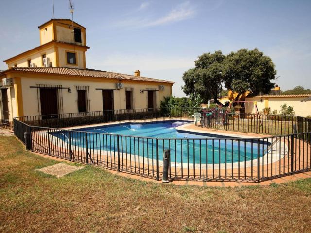 Casa Rural en venta en Alcuéscar, Cáceres