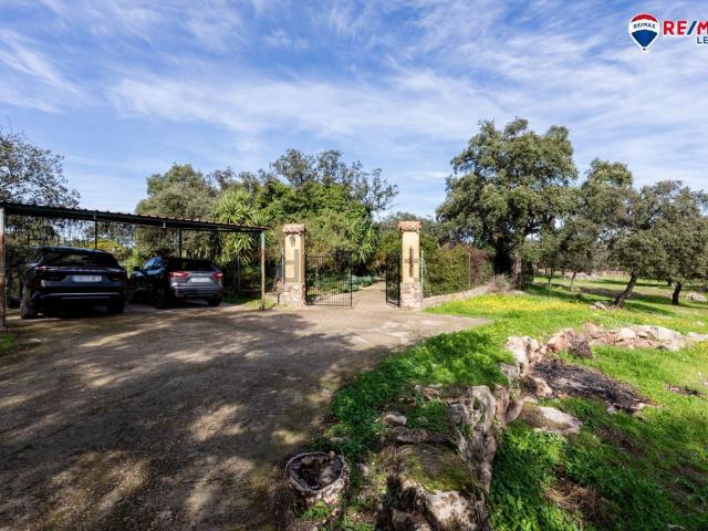 Casa Rural en venta en Montánchez, Cáceres