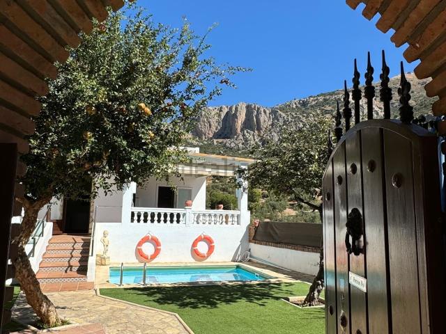 Casa Rural en venta en Alfarnatejo