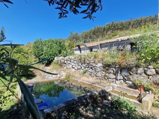 Quinta venda em Alferce, Alto