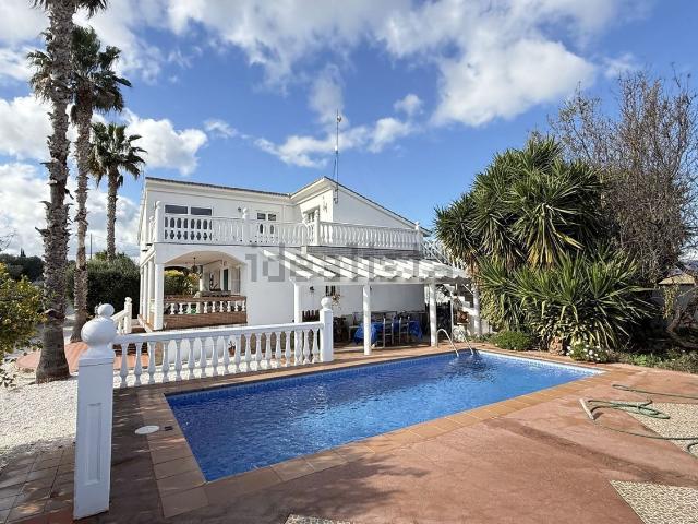 Casa Rural en venta en Alhaurín De La Torre