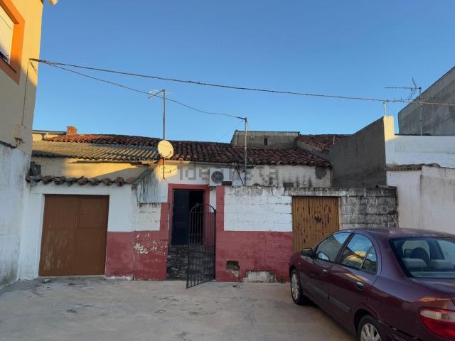 Casa Rural en venta en Almoharín, Extremadura