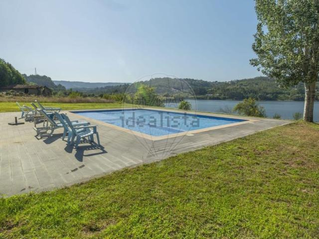 Quinta venda em Várzea, Porto