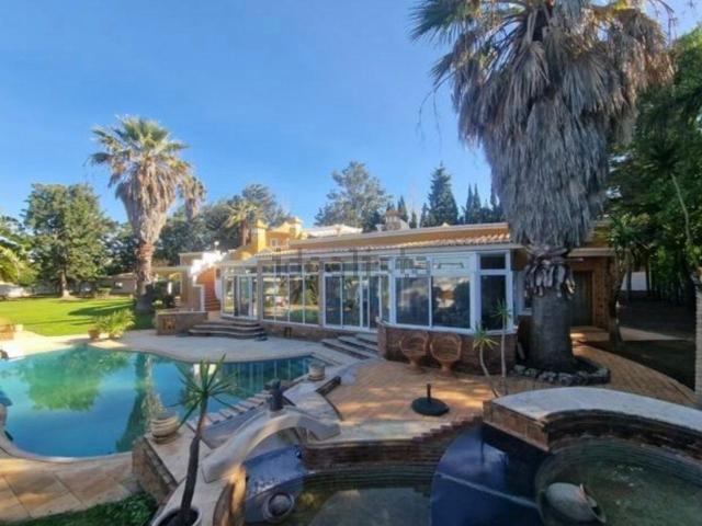 Quinta venda em Praia de Alvor, Portimão