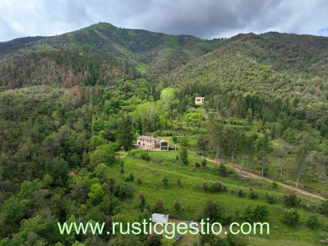 Casa Rural en venta en Anglès