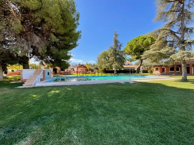 Casa Rural en venta en Antequera