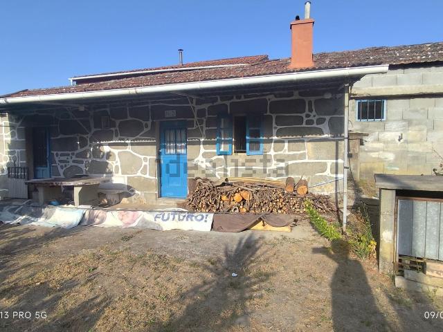Casa Rural en venta en Arbo, A Paradanta