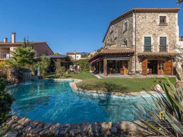 Casa Rural en venta en Garrotxa, Catalunya