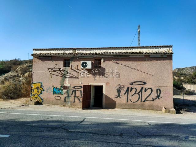 Casa Rural en venta en el Vinalopó Mitjà / El Vinalopó Medio, Valencia