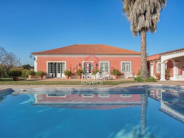 Quinta venda em Azeitão (São Lourenço e São Simão), Setúbal