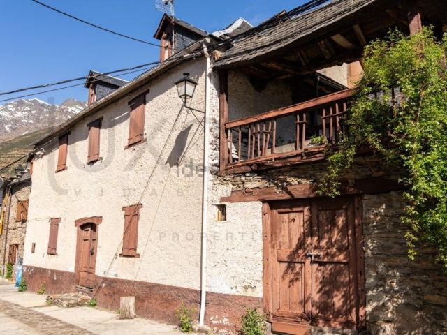 Casa Rural en venta en Val d'Aran, Catalunya