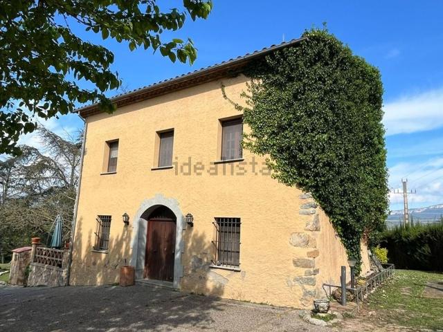 Casa Rural en venta en Bescanó