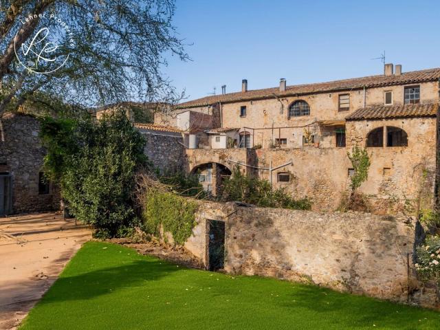 Casa Rural en venta en Alt Empordà, Catalunya