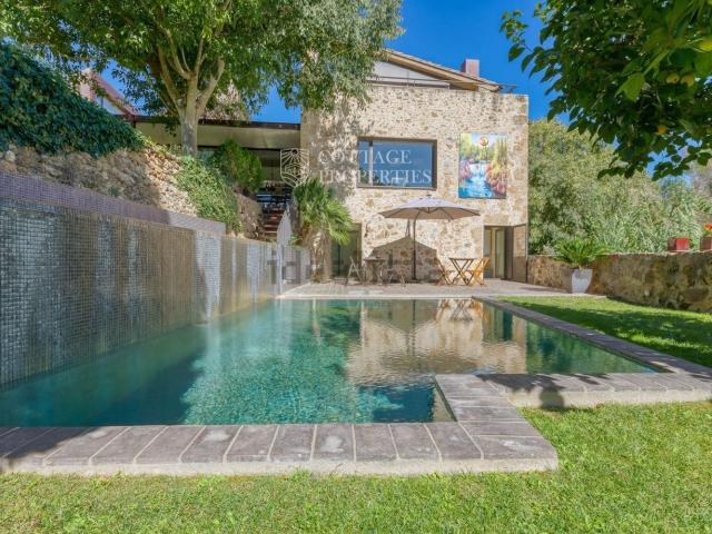 Casa Rural en venta en Alt Empordà, Catalunya