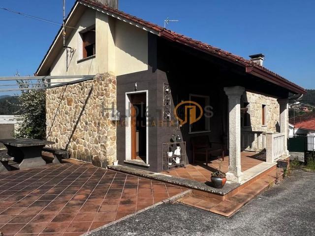 Casa Rural en venta en Bora, Pontevedra